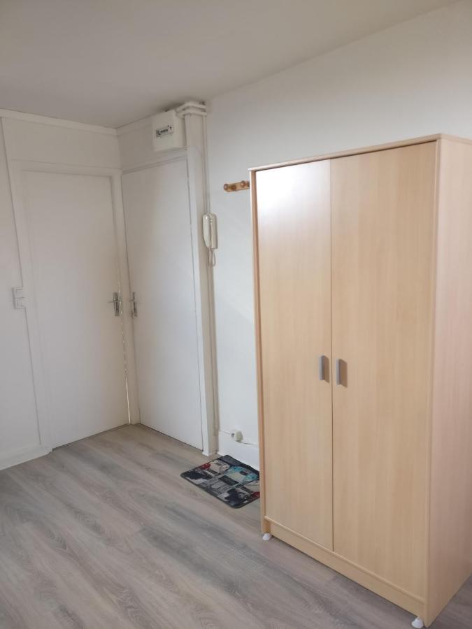 Studio Republique Apartment Dijon Phòng bức ảnh