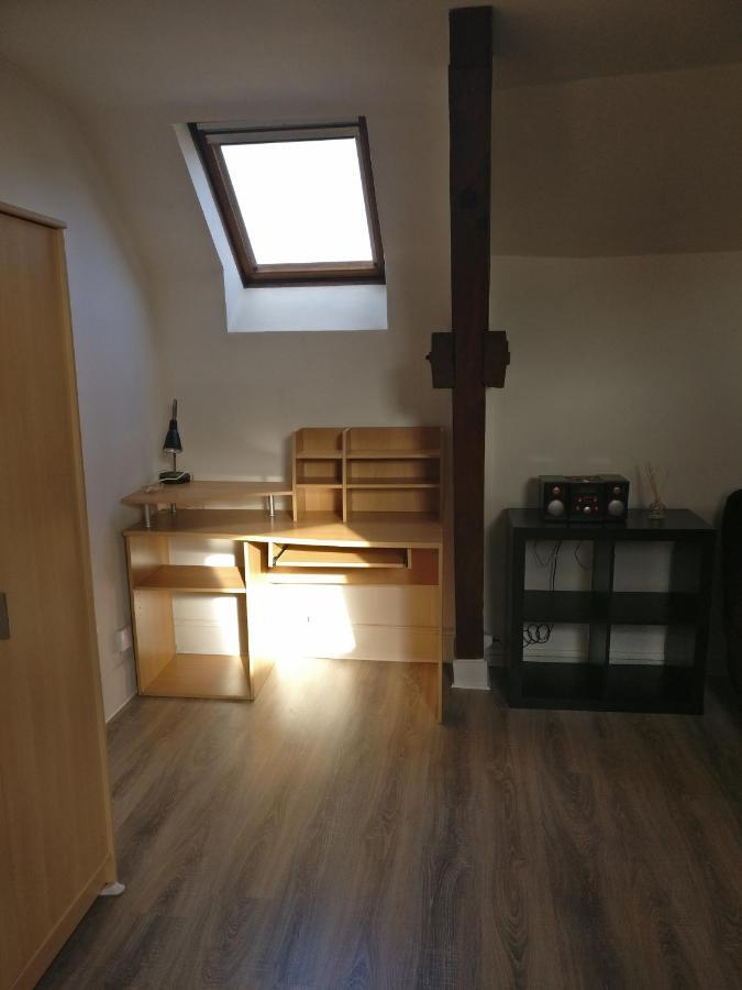 Studio Republique Apartment Dijon Phòng bức ảnh